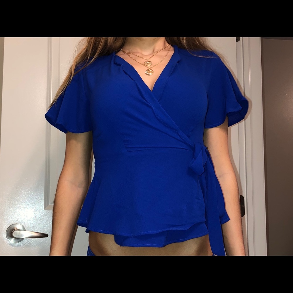 Blue top - small